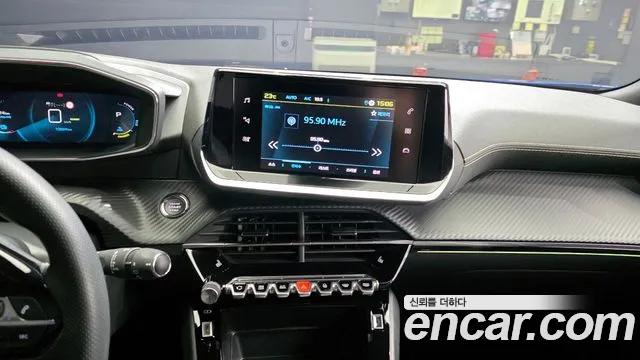 Peugeot 2008 2023