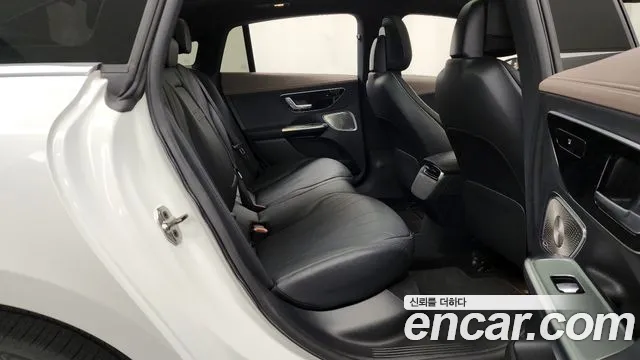 Mercedes-Benz EQE 2023