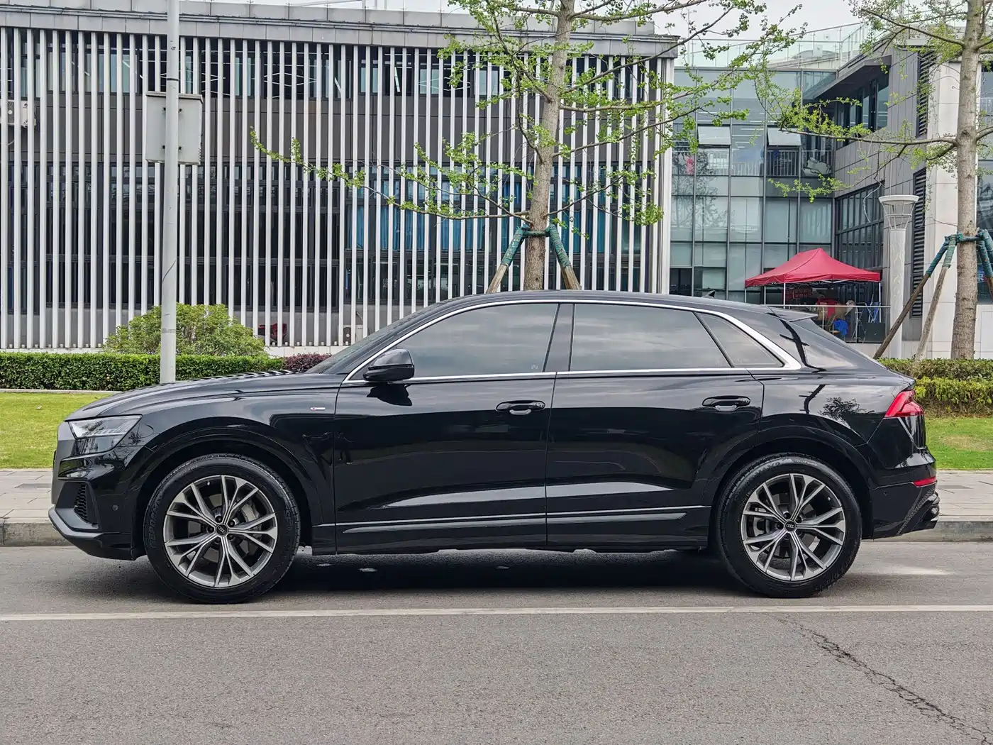 Audi Q8 2022