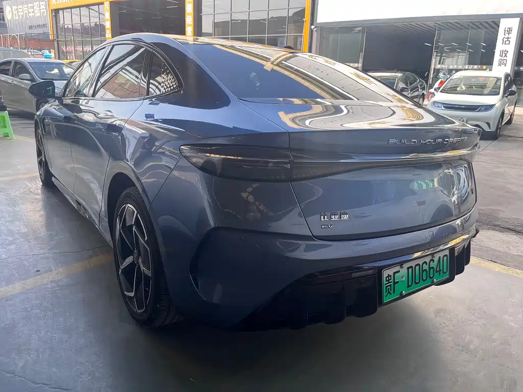 BYD Seal 2023