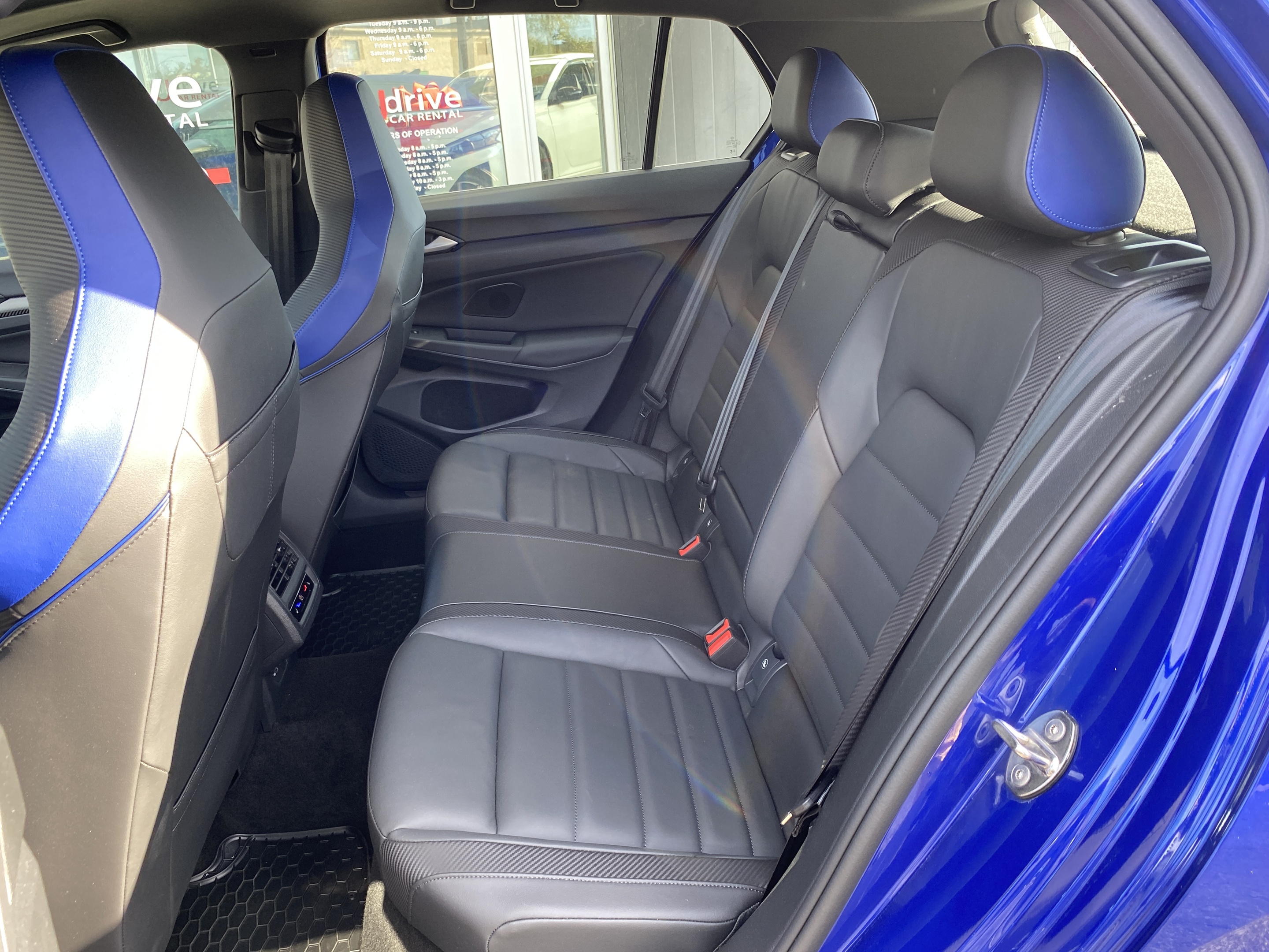 Volkswagen Golf R 2024
