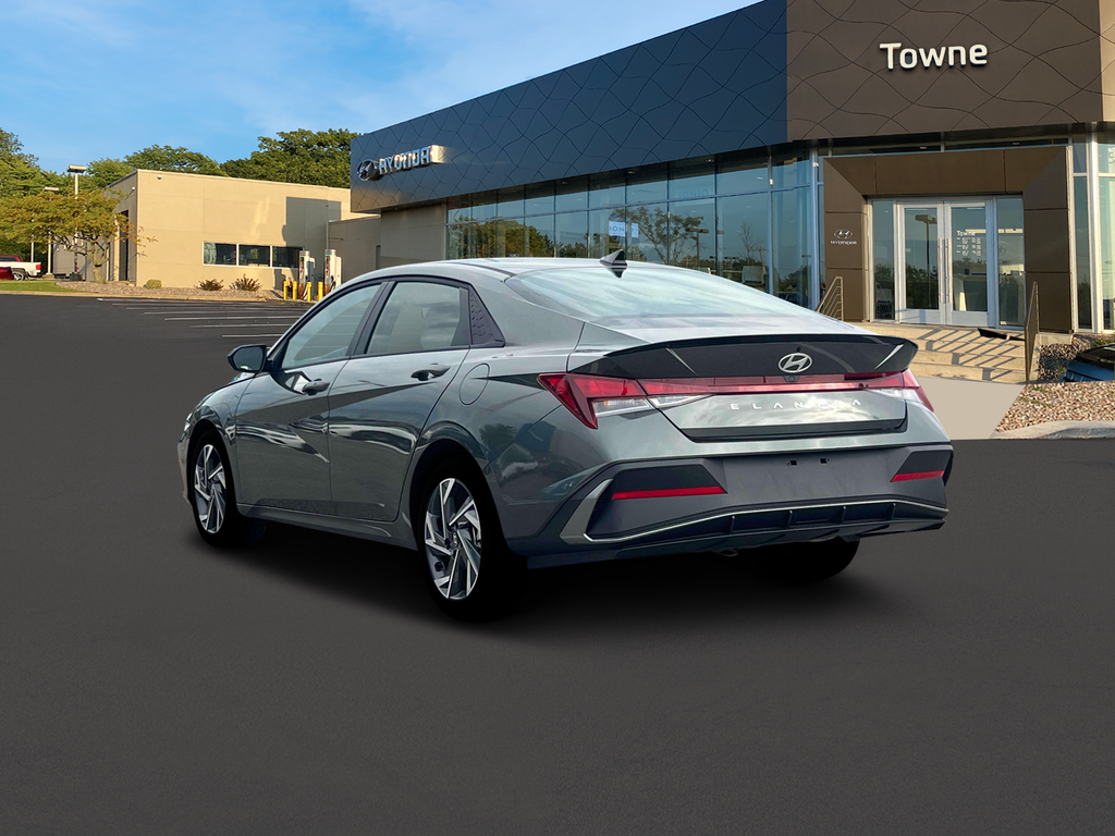 Hyundai Elantra 2025