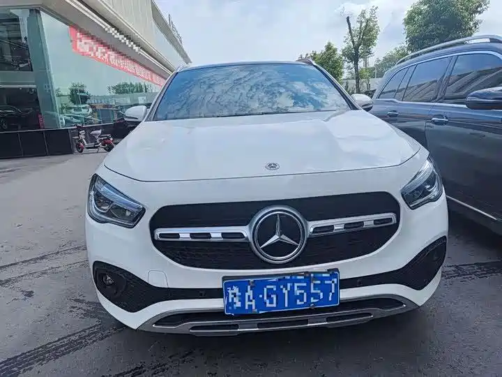Mercedes-Benz GLA 2022