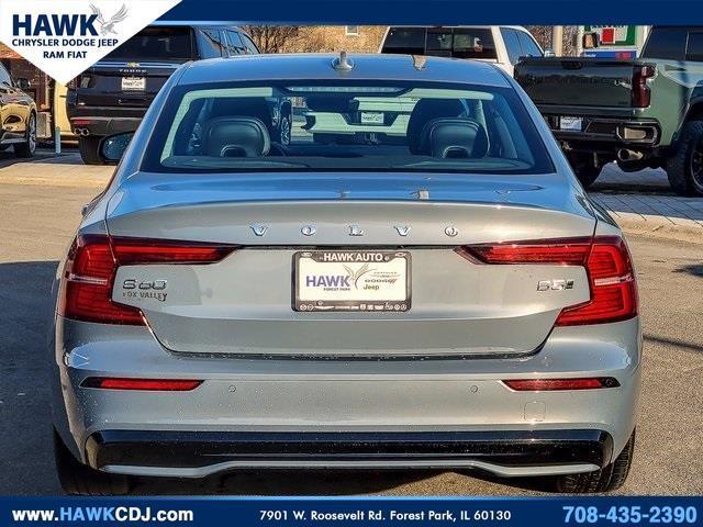 Volvo S60 2024