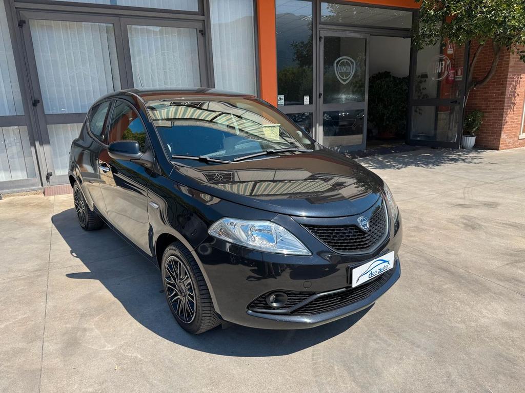 Lancia Ypsilon 2021