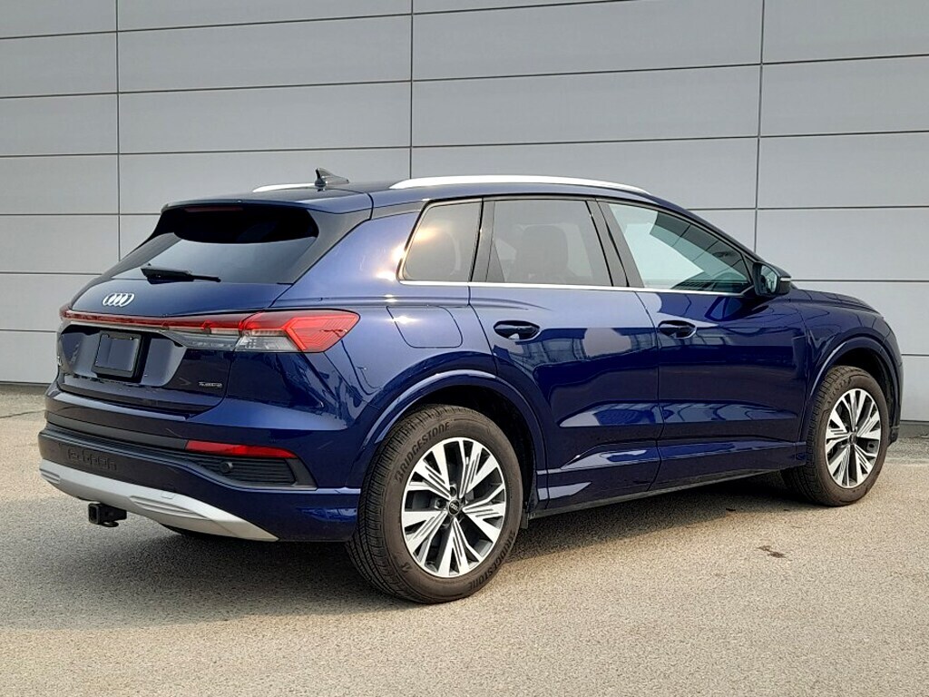 Audi Q4 e-tron 2024