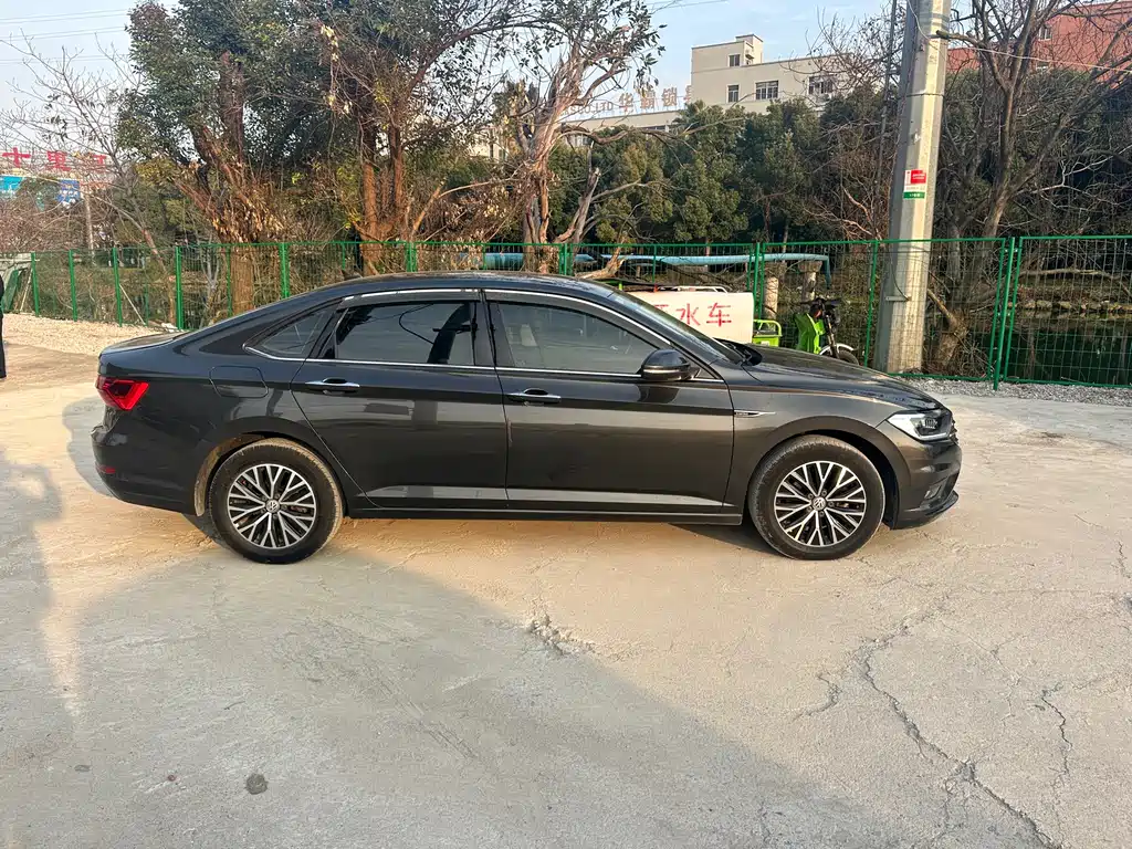Volkswagen Jetta 2022