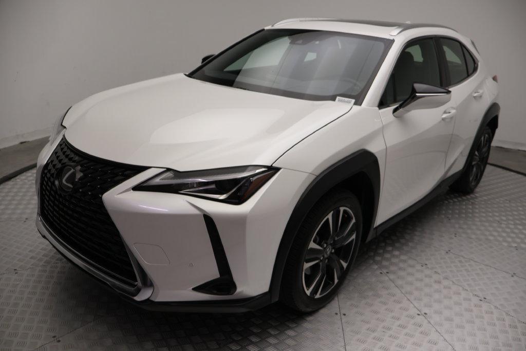 Lexus UX 2021