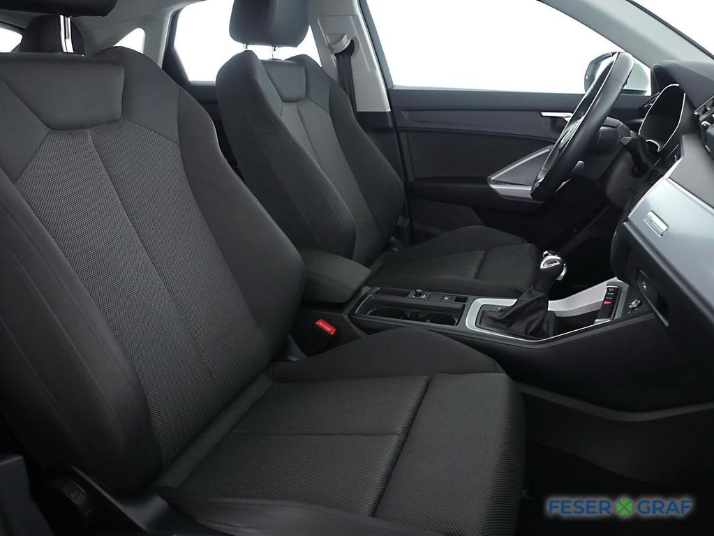 Audi Q3 2023