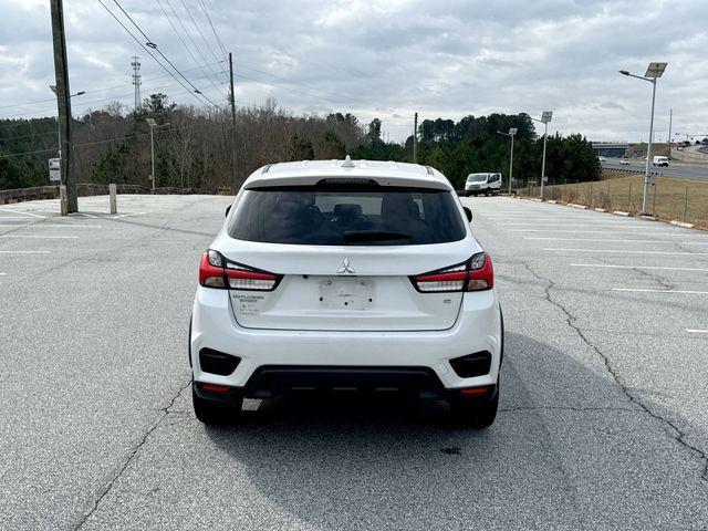 Mitsubishi Outlander Sport 2021