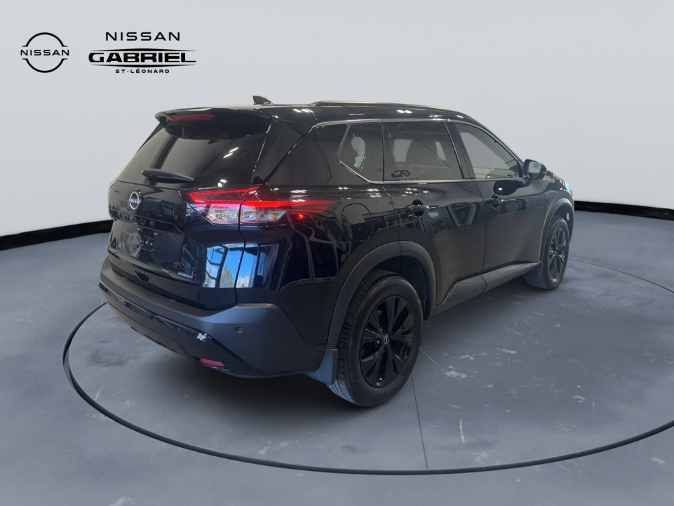 Nissan Rogue 2023