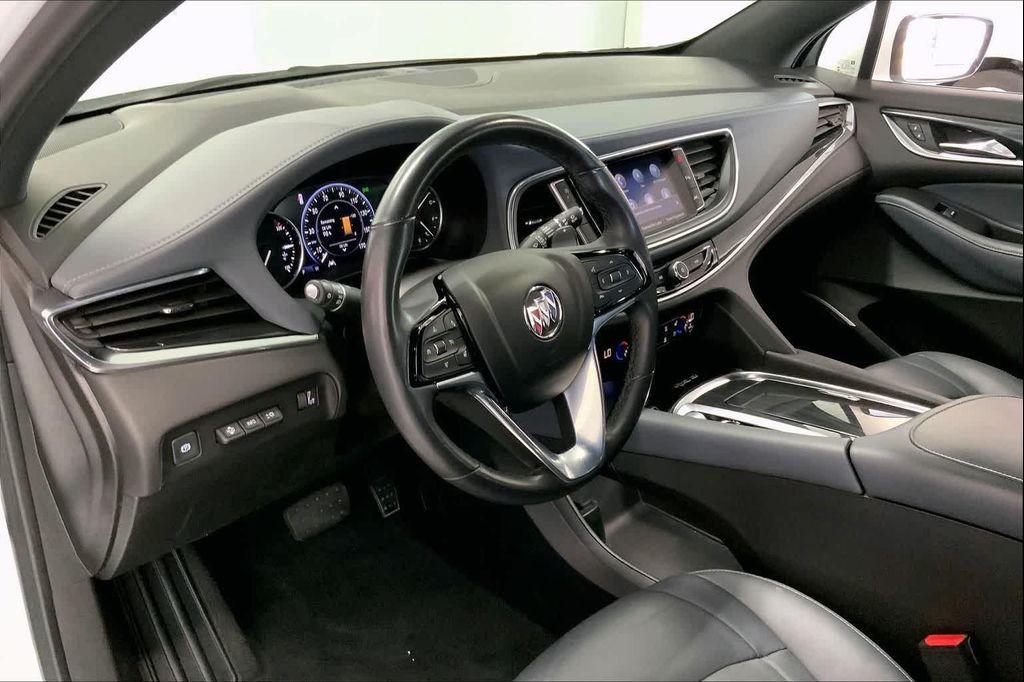 Buick Enclave 2022