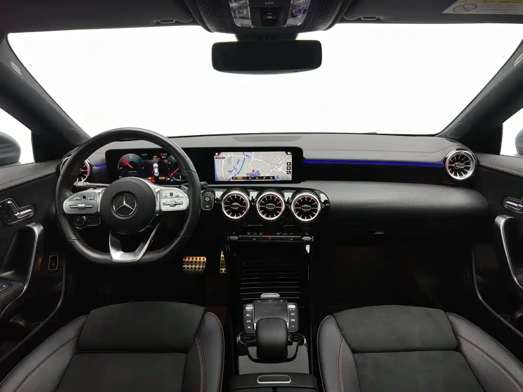 Mercedes-Benz CLA 2021