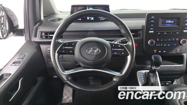 Hyundai Staria 2021