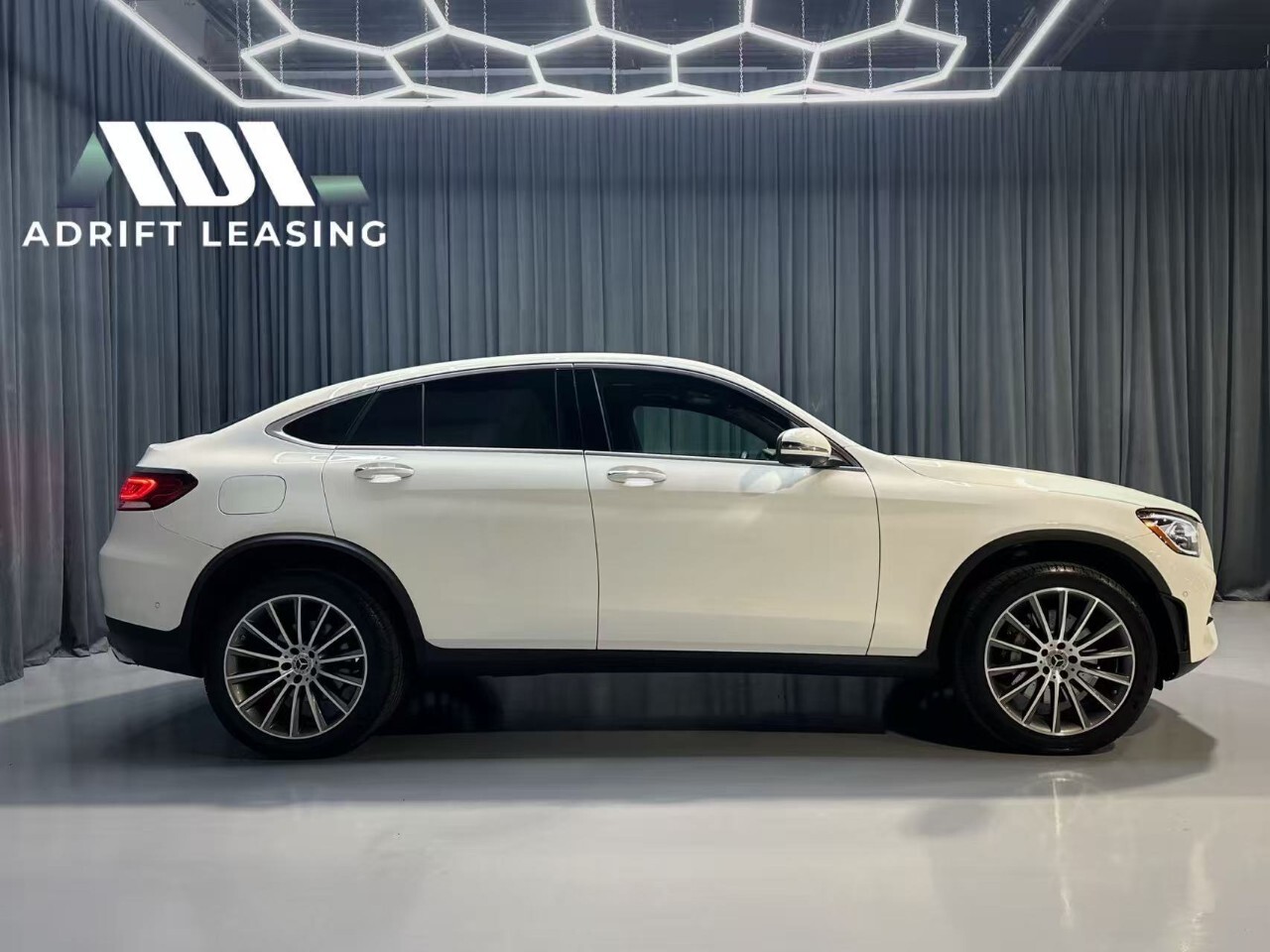 Mercedes-Benz GLC 2023