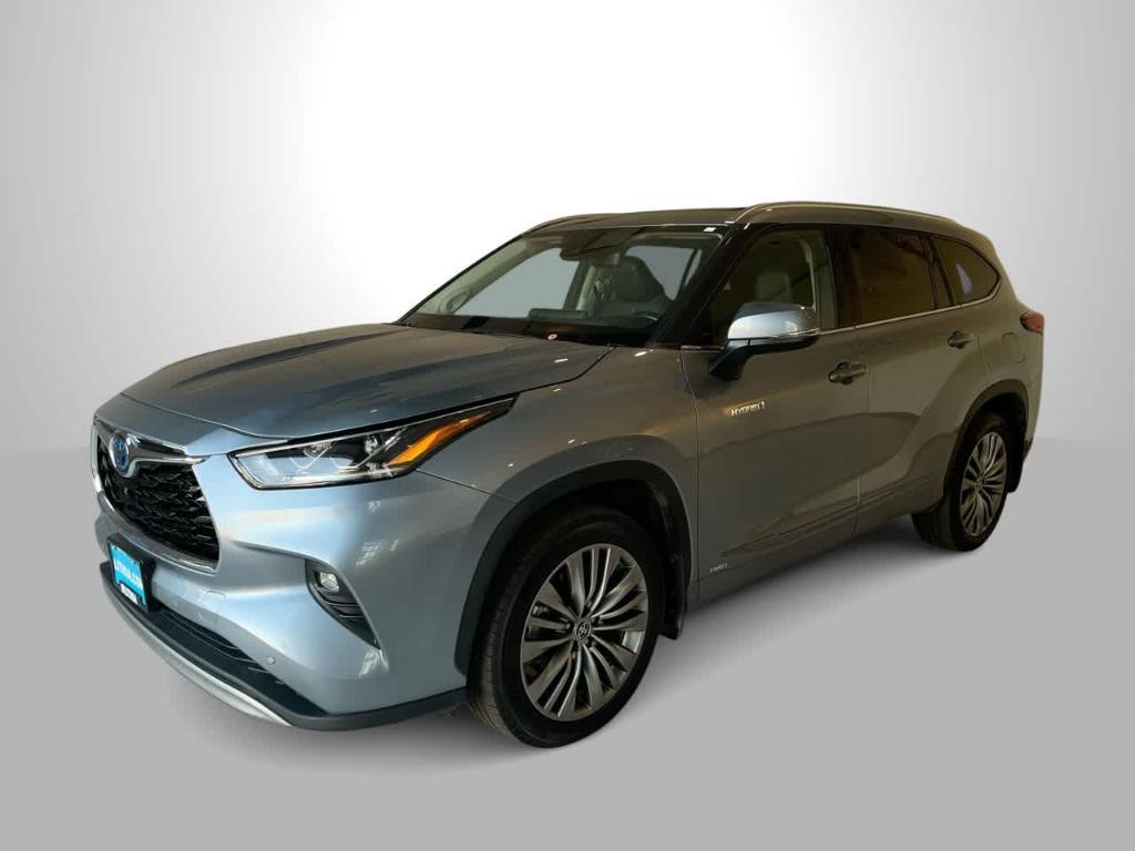 Toyota Highlander 2021