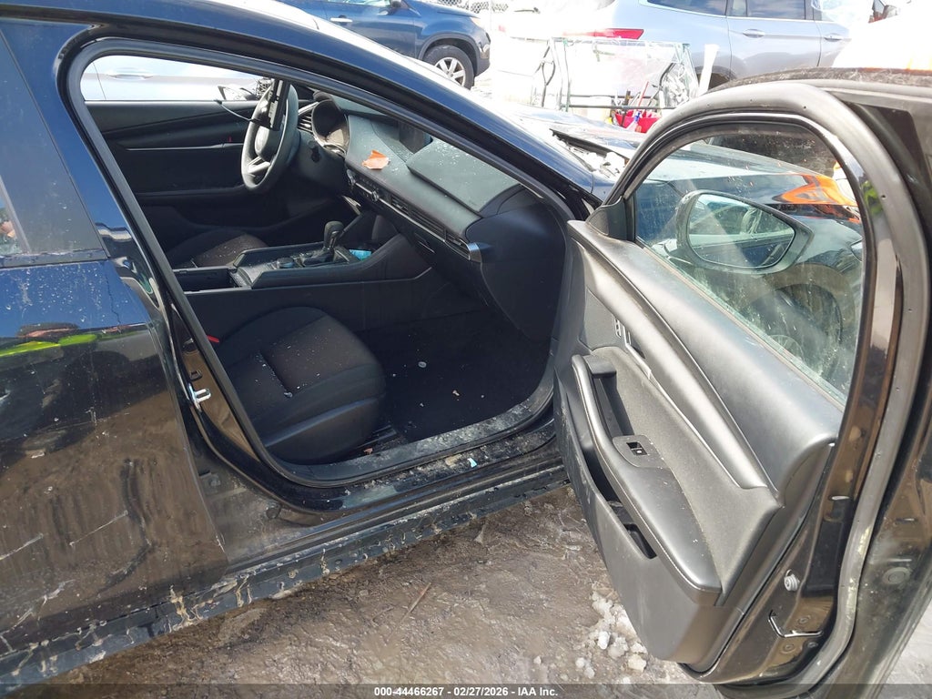 Mazda 3 2024