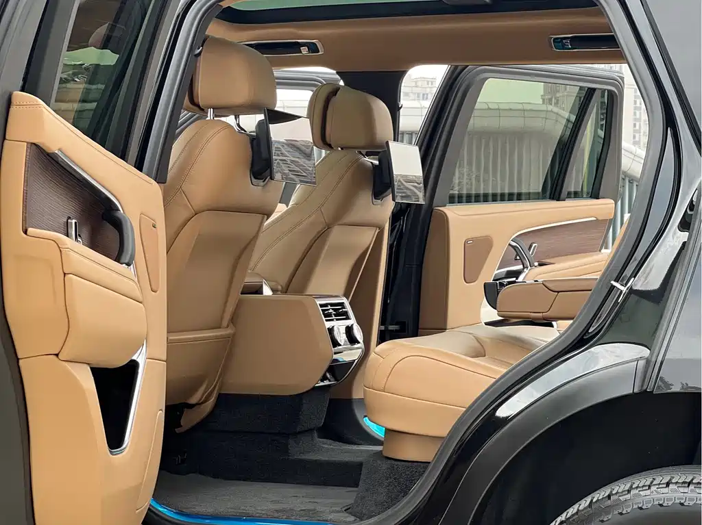 Land Rover Range Rover 2024