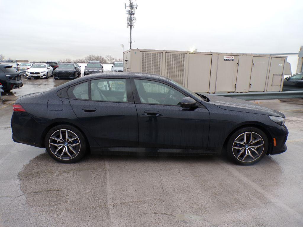 BMW i5 2025