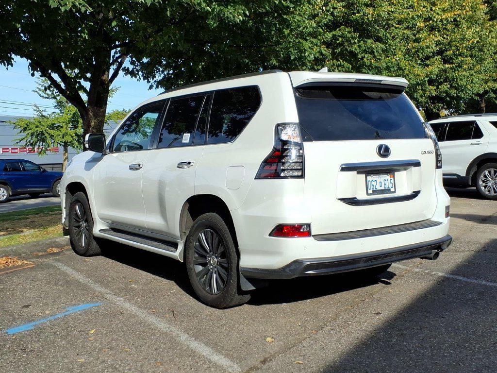 Lexus GX 2023