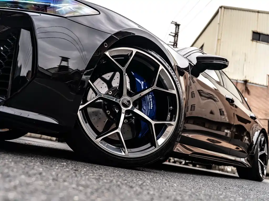 Audi RS 6 2022