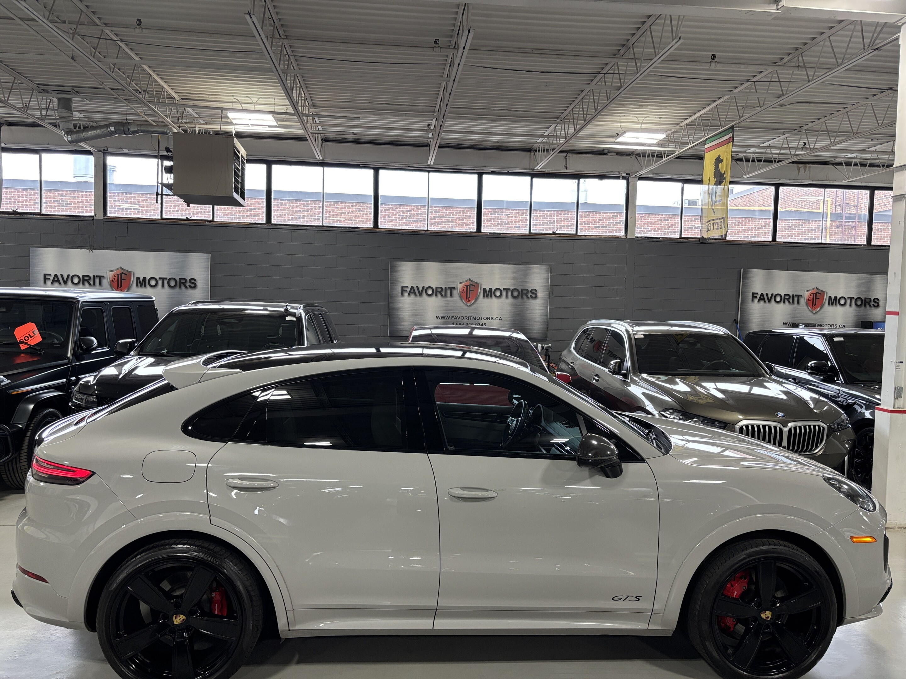 Porsche Cayenne 2022