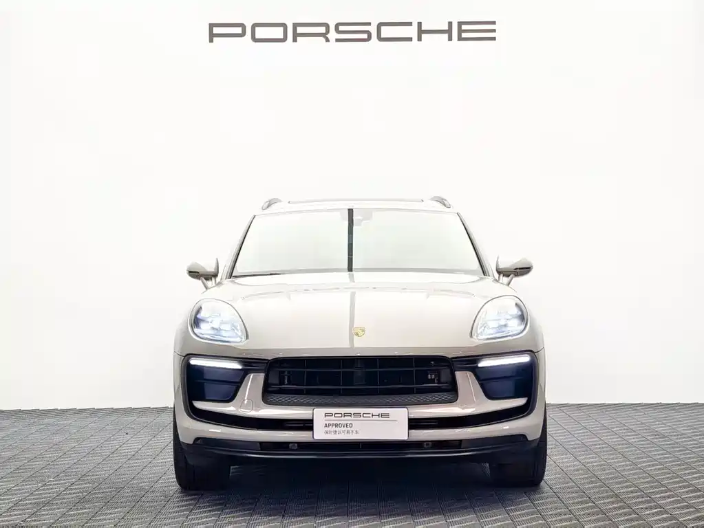 Porsche Macan 2024