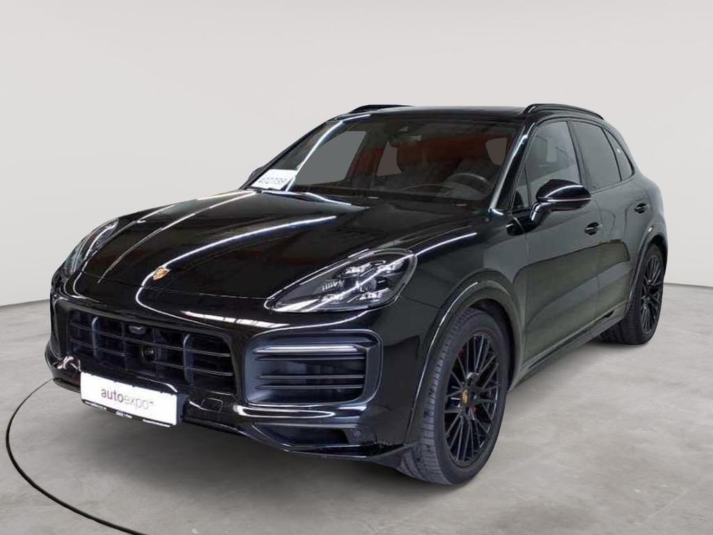 Porsche Cayenne 2022