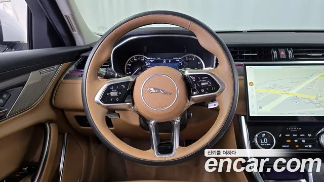 Jaguar XF 2022