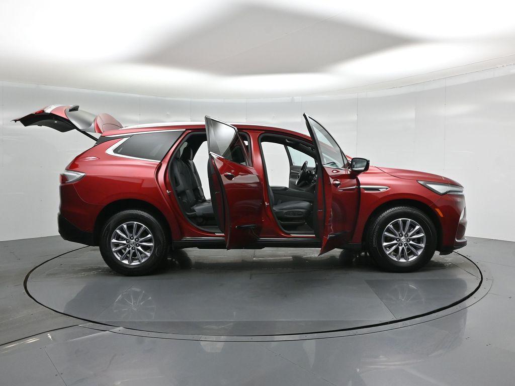 Buick Enclave 2024