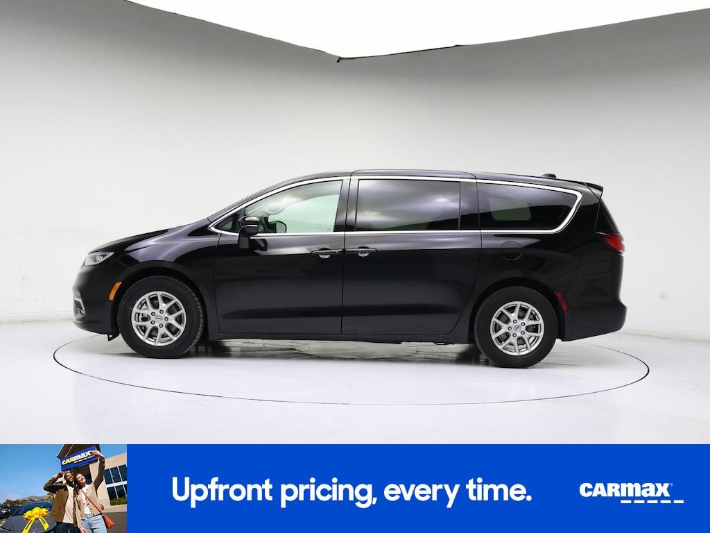 Chrysler Pacifica 2024