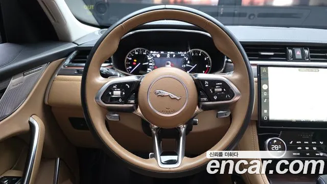 Jaguar F-Pace 2023