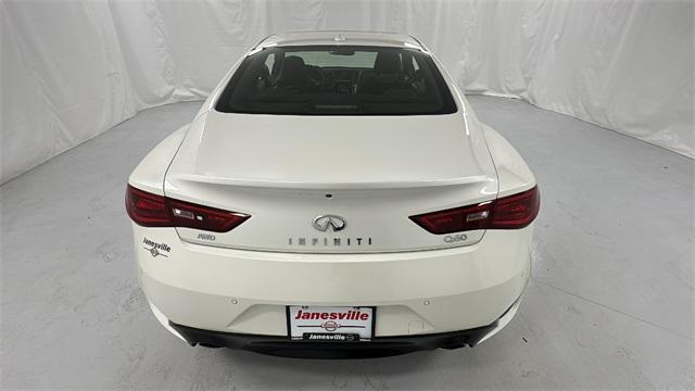 Infiniti Q60 2022