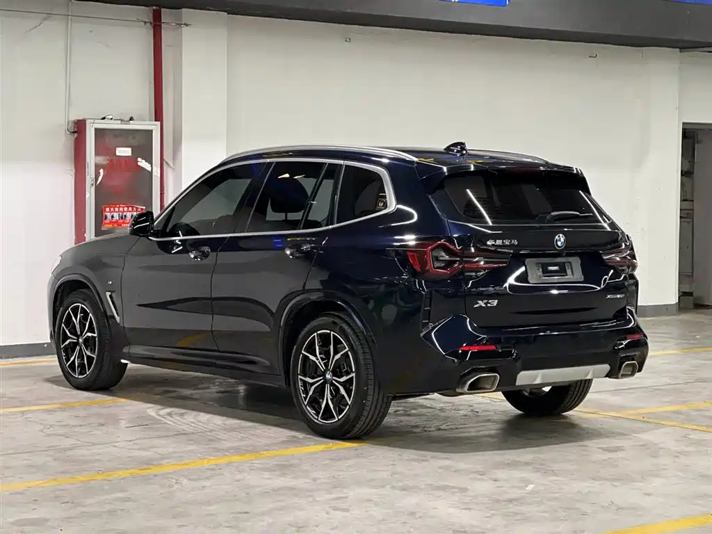 BMW X3 2021