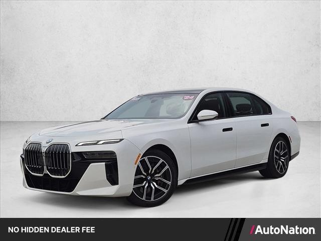 BMW 760 2024