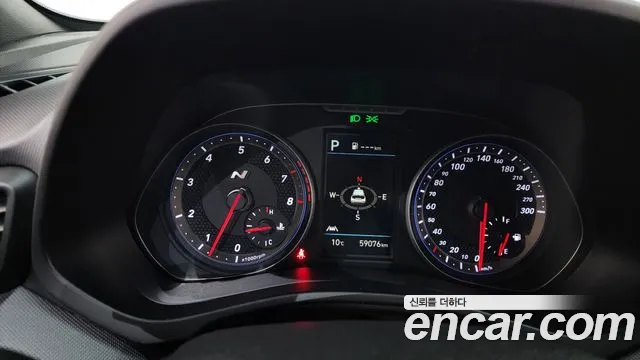 Hyundai Veloster 2021