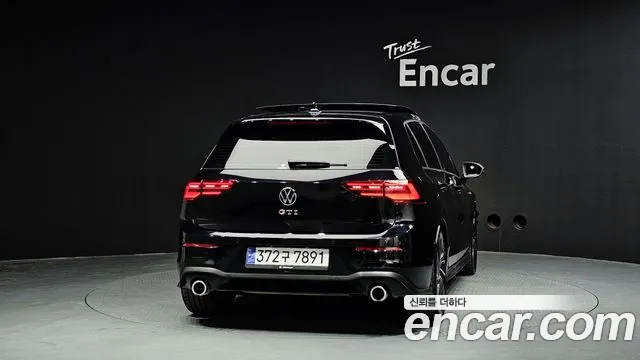 Volkswagen Golf 2023