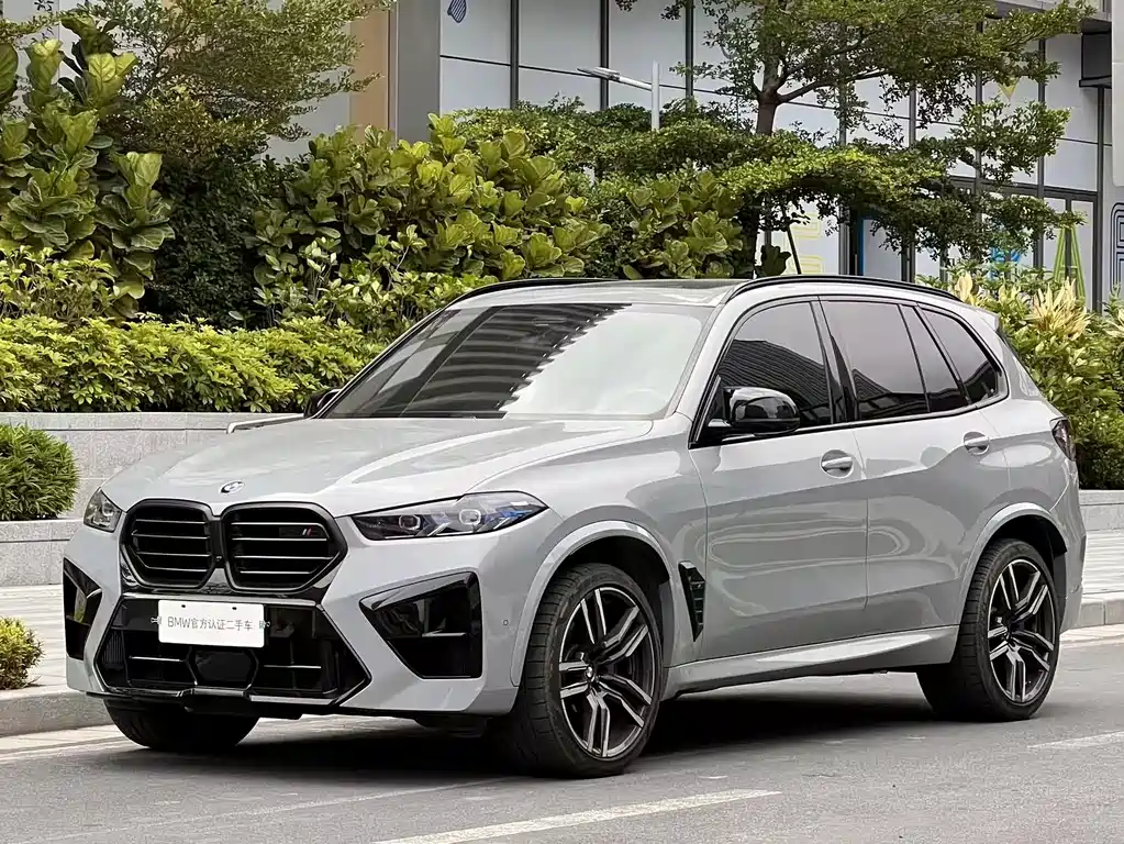BMW X5 M 2024