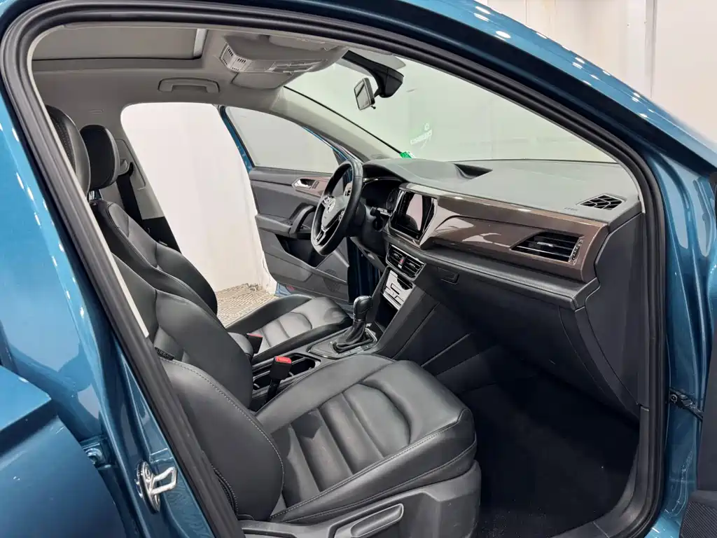 Volkswagen Tharu 2021