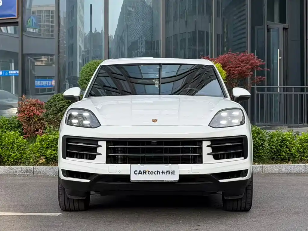 Porsche Cayenne 2024