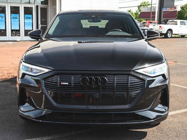 Audi e-tron 2022