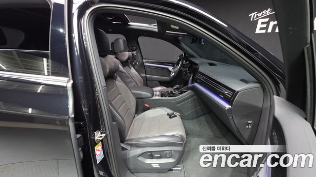 Volkswagen Touareg 2021