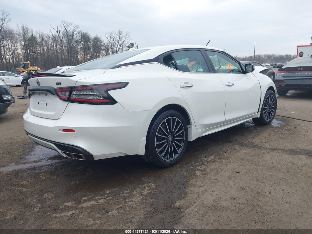 Nissan Maxima 2021