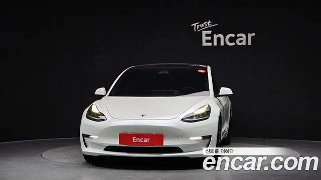 Tesla Model 3 2021