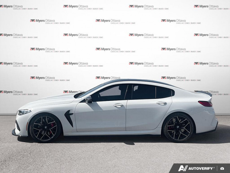BMW M8 2022