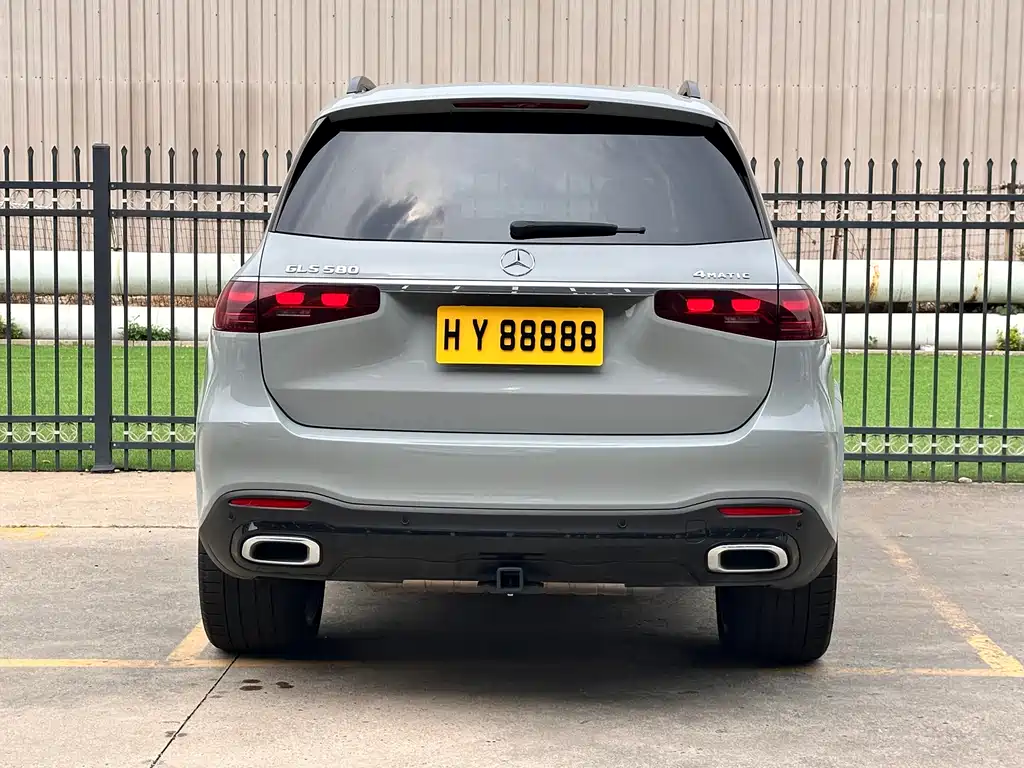 Mercedes-Benz GLS 2024