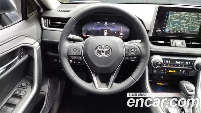 Toyota RAV4 2025