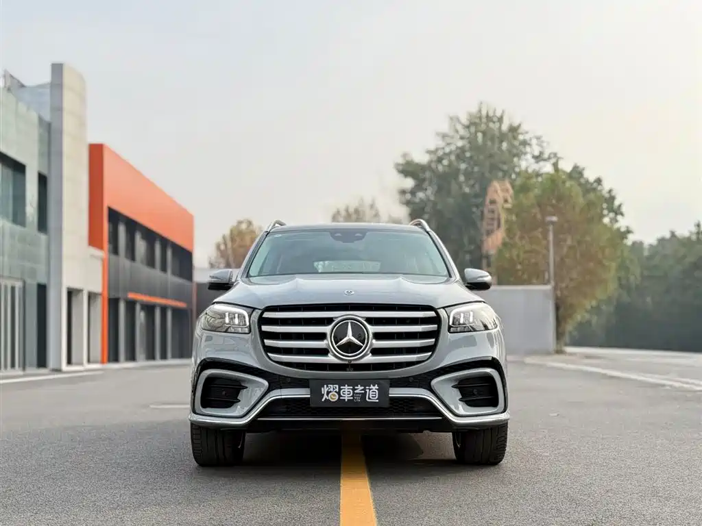 Mercedes-Benz GLS 2024