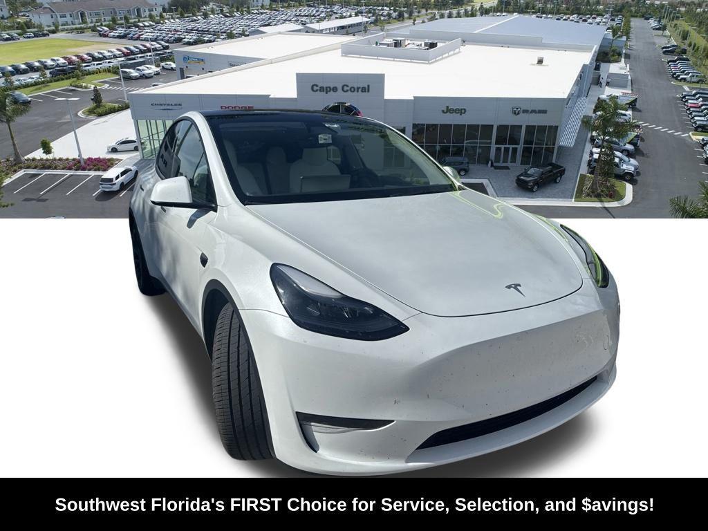 Tesla Model Y 2024