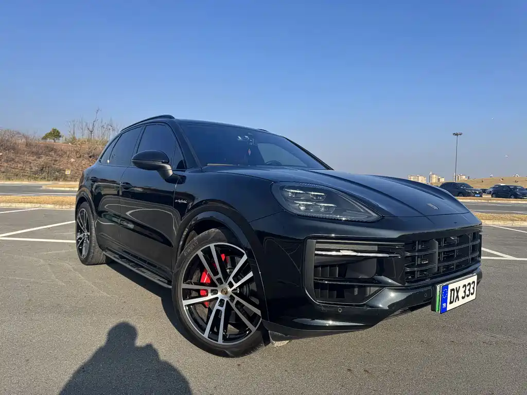 Porsche Cayenne 2024